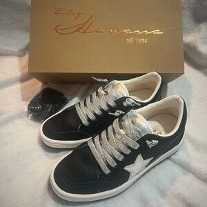 Vintage Havana Corbin Sneakers